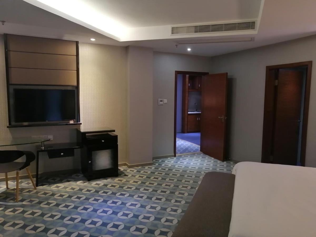 Ramada Meizhou Meizhou  Bagian luar foto