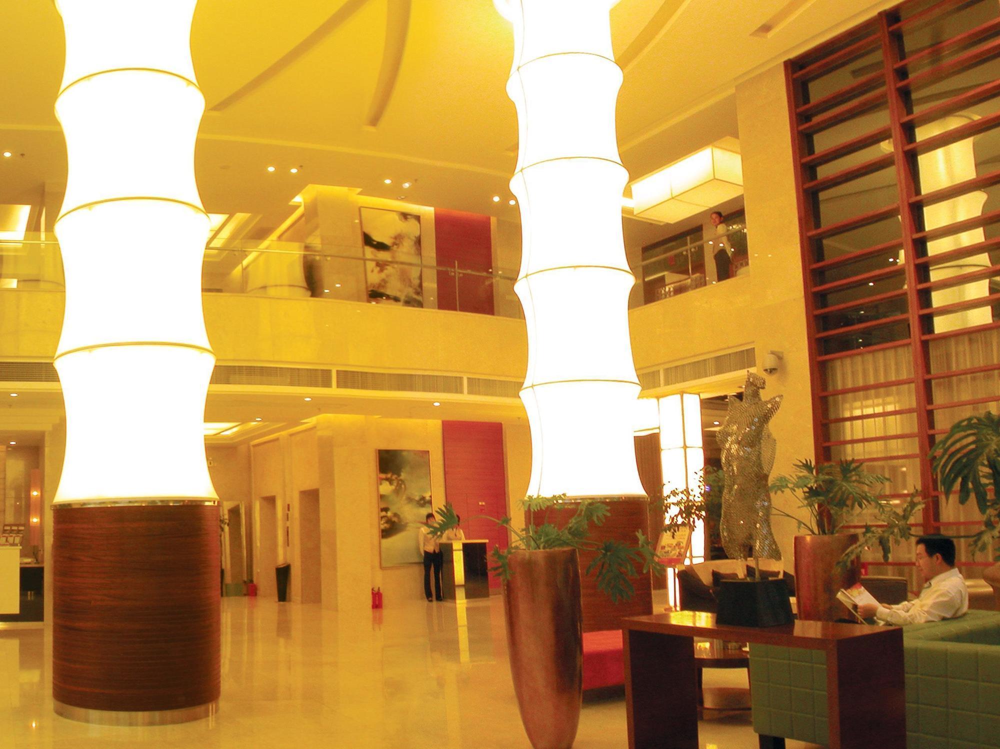 Ramada Meizhou Meizhou  Bagian luar foto